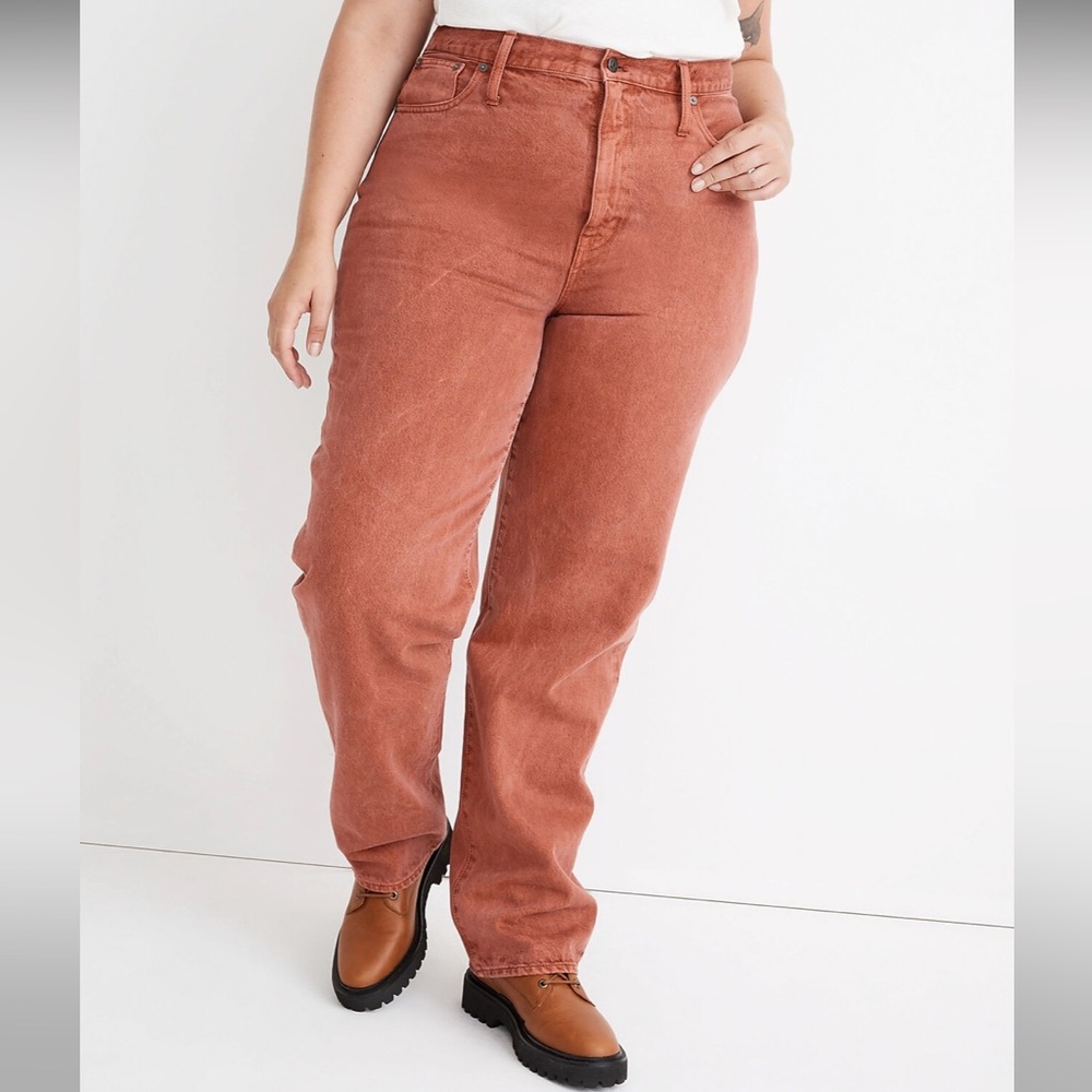 Madewell Baggy Straight Jeans: Garment-Dyed Edition - Picture 4 of 8